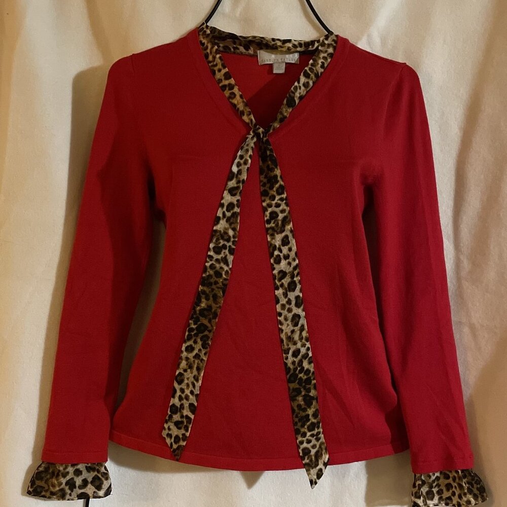 Carolyn Taylor Women Top Size Small Red with Leopard Trim Beautiful!!